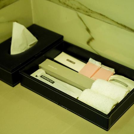 Hotel Adsan Heights Gajraula Bagian luar foto